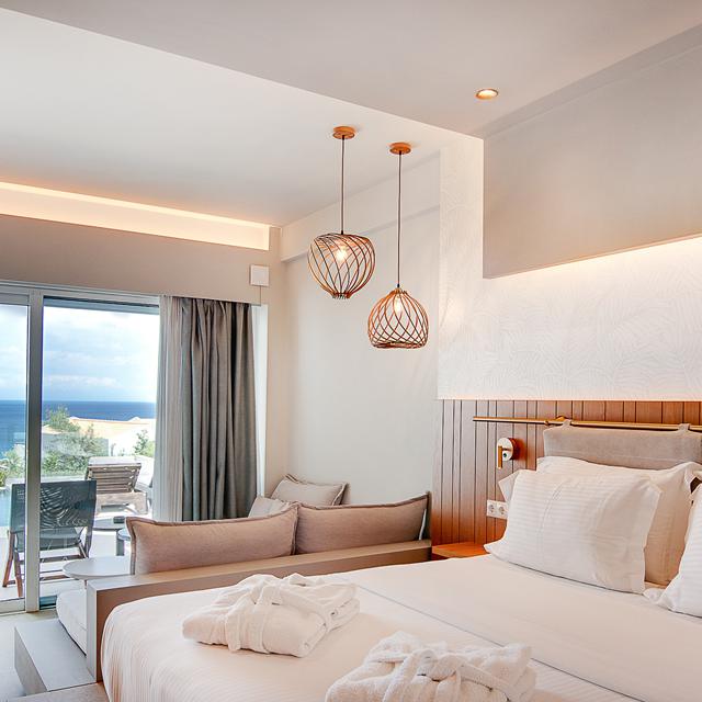 Hotel Colonides Beach