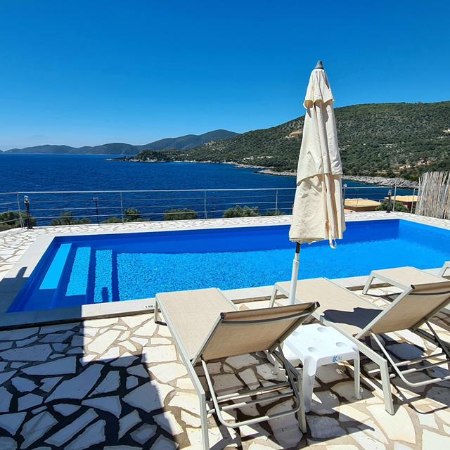 Amousso Bay Villas