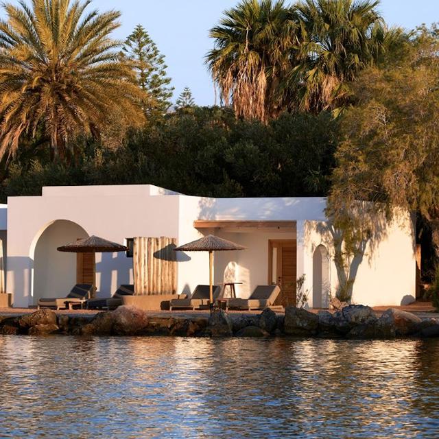 Hotel Minos Beach Art Hotel