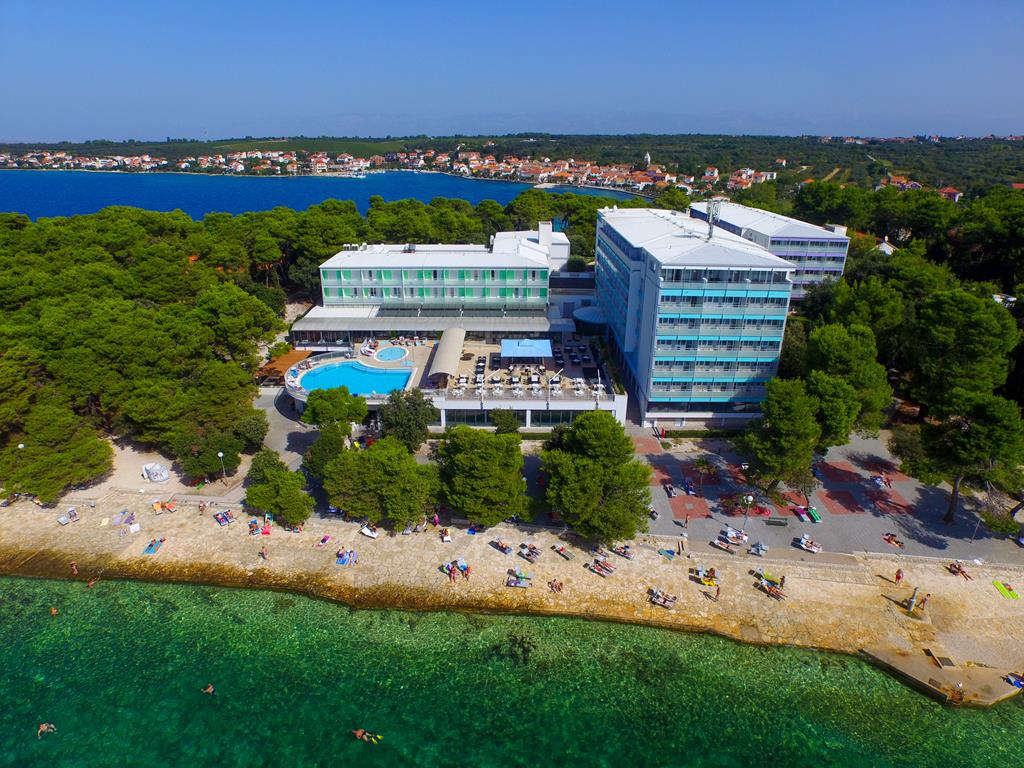 5B6B956CB32E213A80690A00AA815E6E