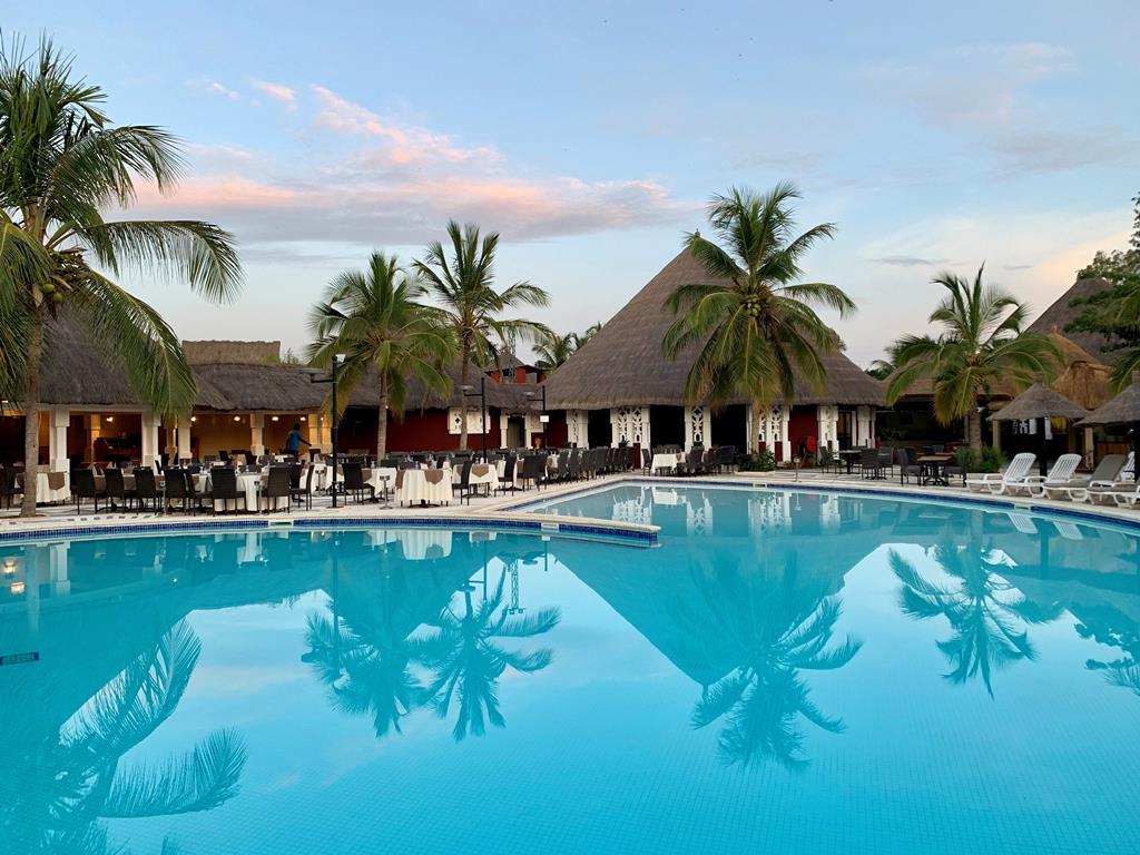 A299478DDC4E2F75F7FD758395D5E239