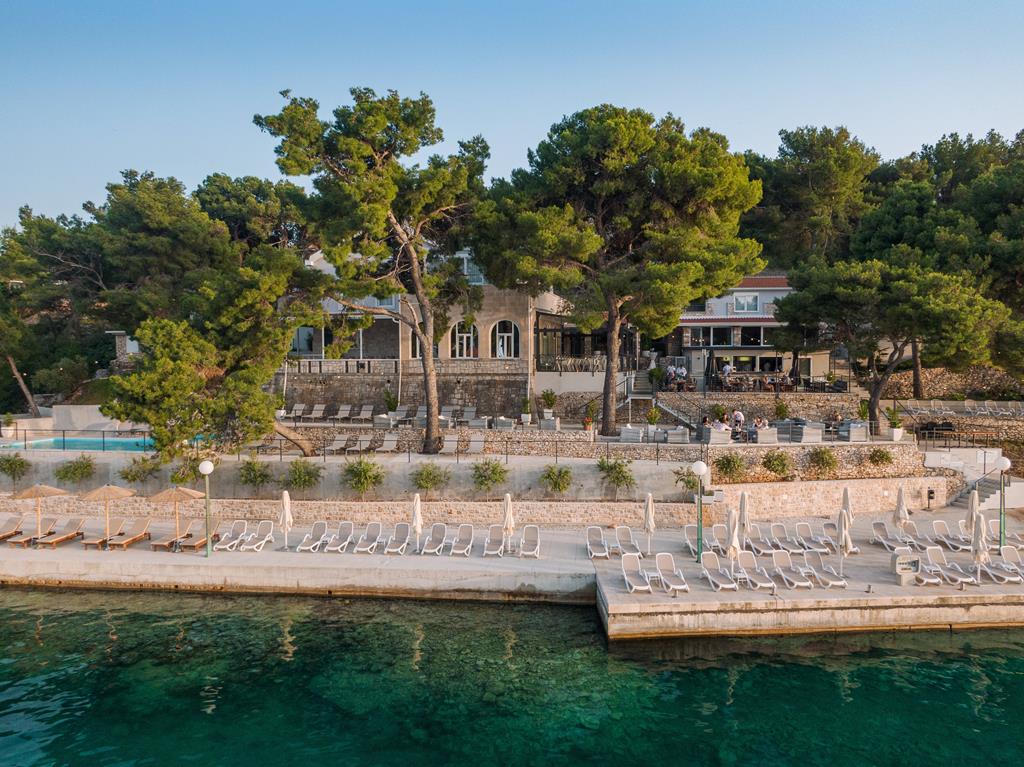 CF817F436CA62C19EBE59124F1CF2129