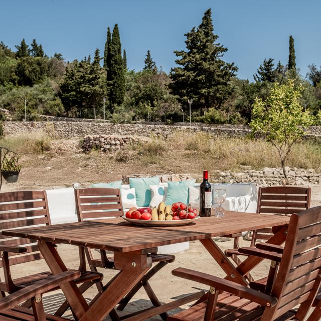 Askos Suites