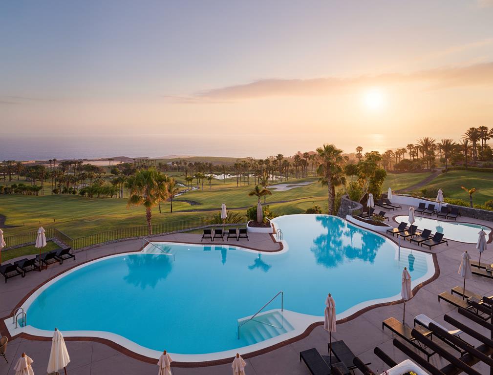 6819684ECC8C7186CCB2A3A50BDCAEF3