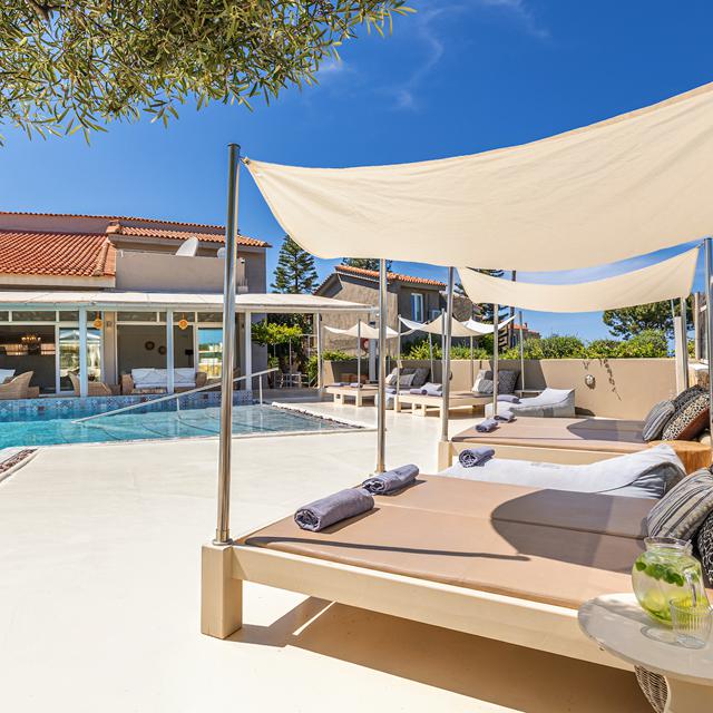 Paradise Island Villas