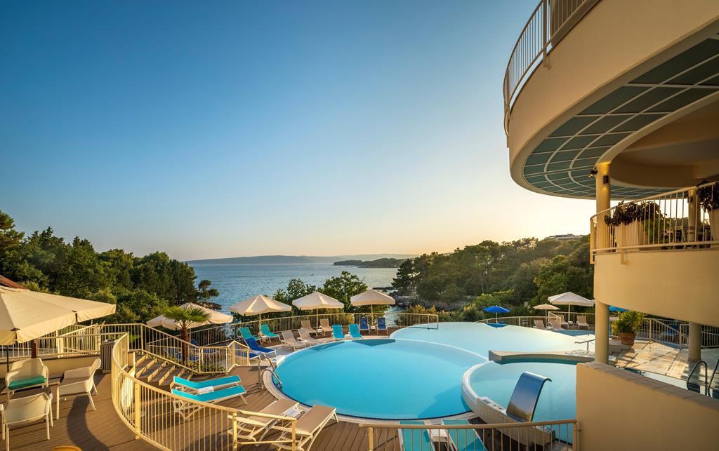 3BB2783C4DA4FBC071C41675E54E786E