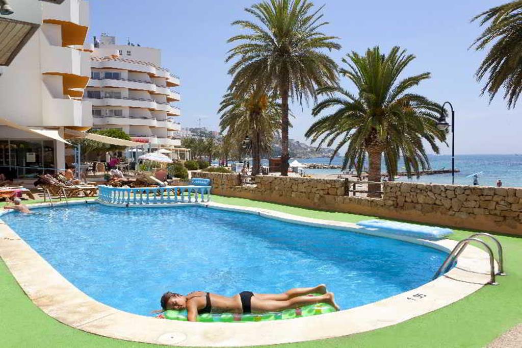 806CEE01C227C96096FFD67A0BAF83D1