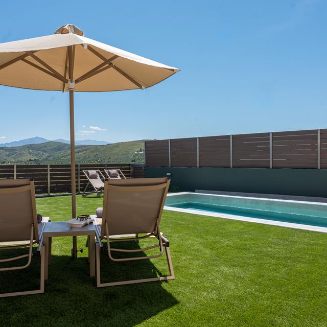 Adorian suites