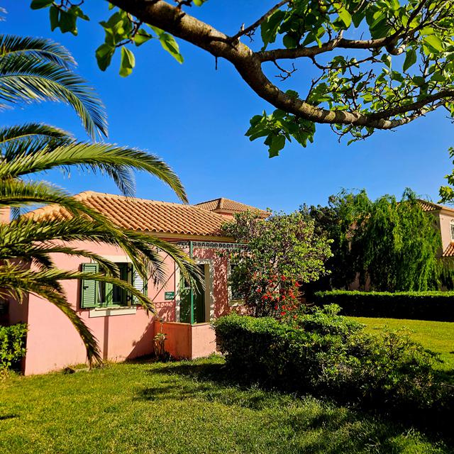 Villa's Monambeles